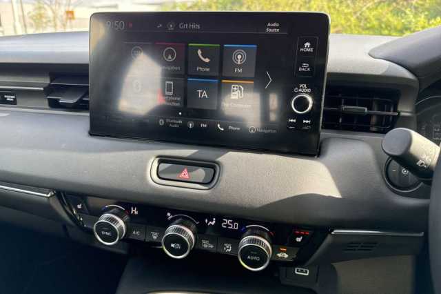 Honda HR-V Hybrid 1.5 i-MMD (131ps) Advance eCVT 5-Door 