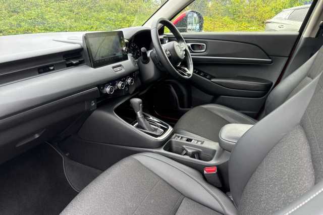 Honda HR-V Hybrid 1.5 i-MMD (131ps) Advance eCVT 5-Door 