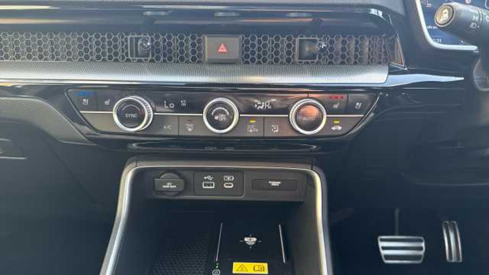 Honda CR-V 2.0 ePHEV Advance Tech 5dr eCVT 