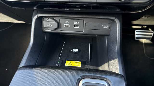 Honda Civic Hybrid 2.0 eHEV Advance 5dr CVT 