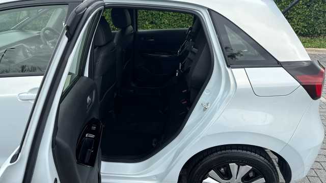 Honda Jazz Hybrid 1.5 i-MMD Hybrid SR 5dr eCVT 