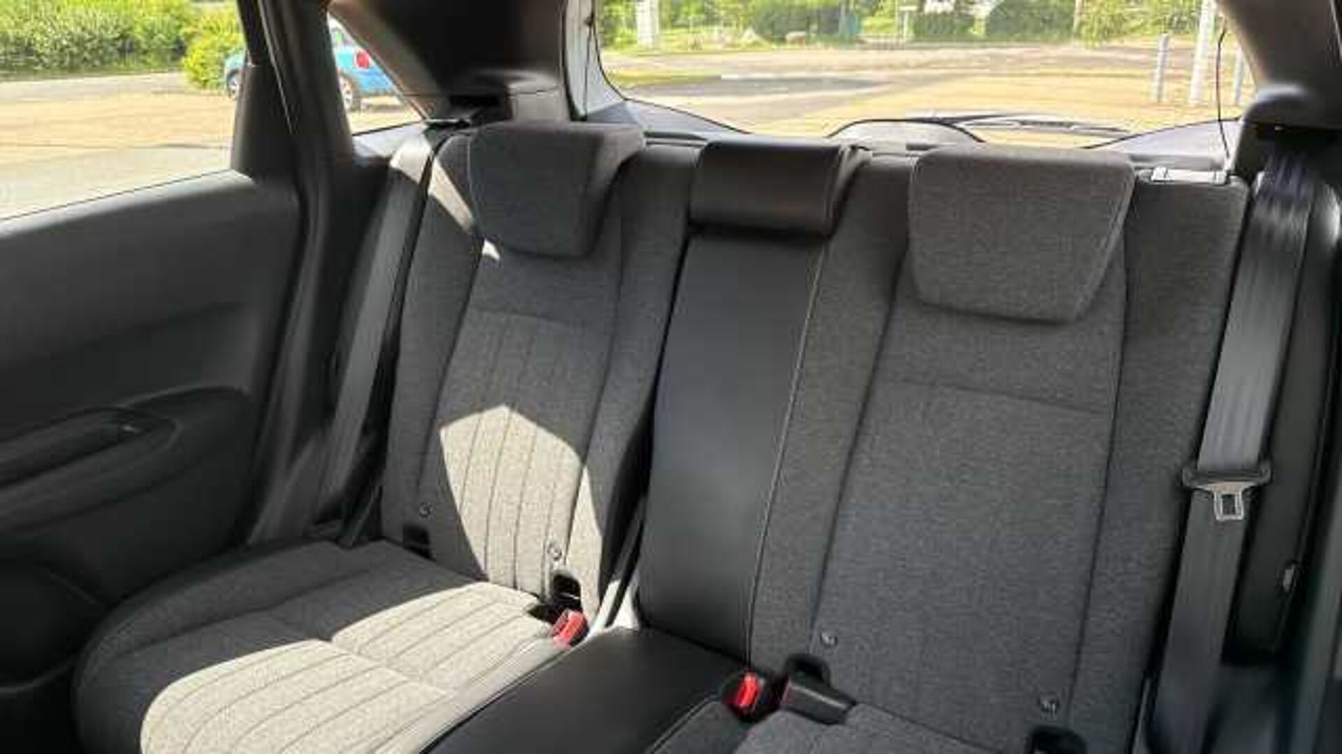 Honda Jazz Hybrid 1.5 i-MMD Hybrid Advance 5dr eCVT 
