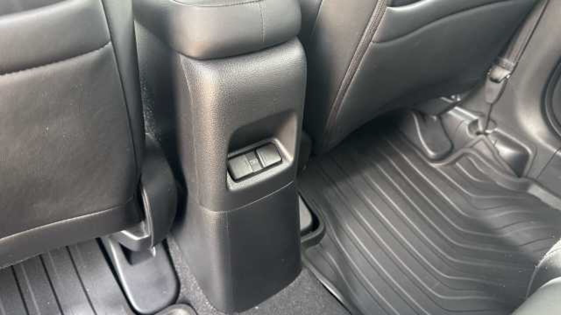 Honda Jazz Hybrid 1.5 i-MMD Hybrid Advance 5dr eCVT 