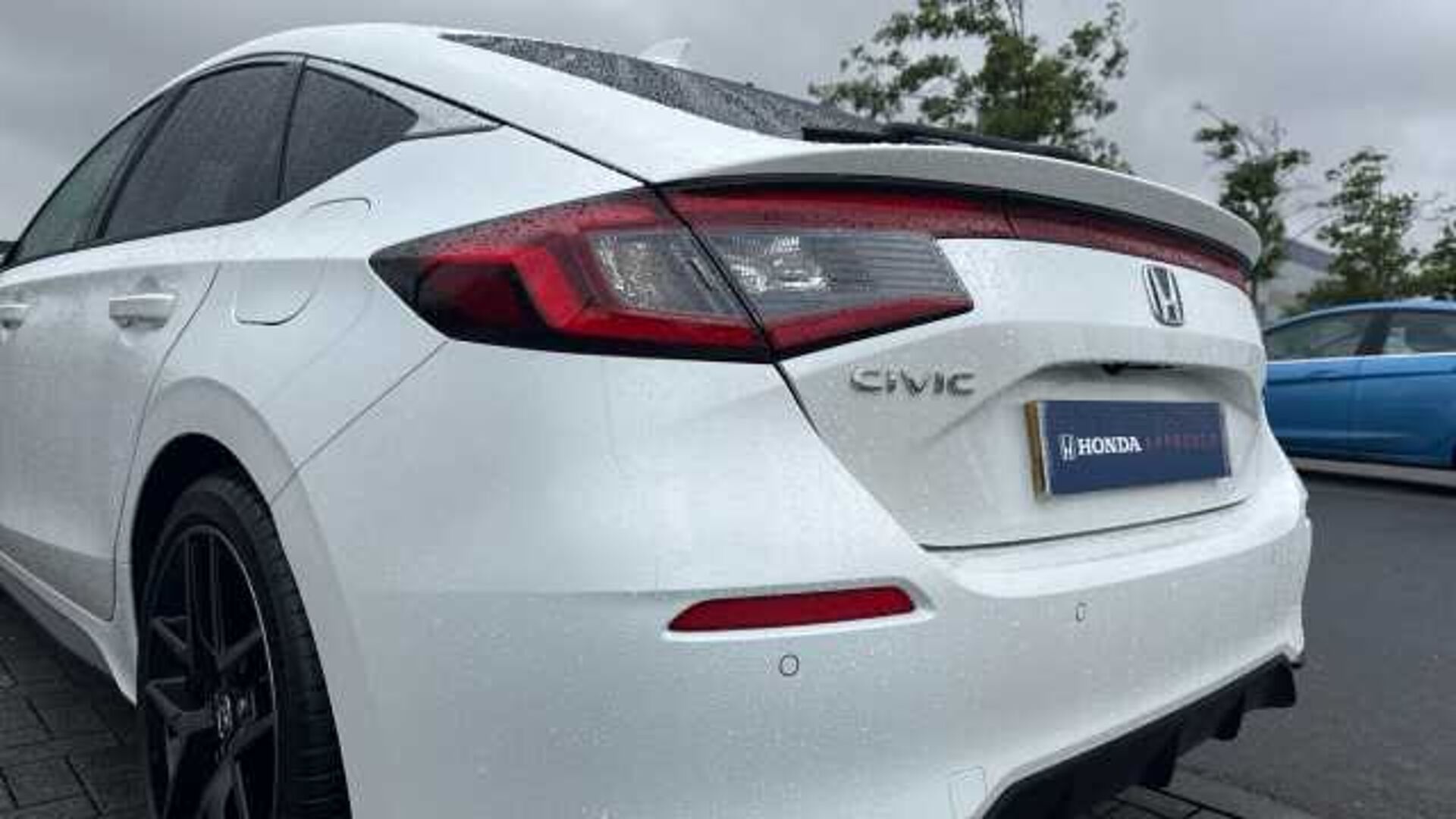 Honda Civic Hybrid 2.0 eHEV Advance 5dr CVT 