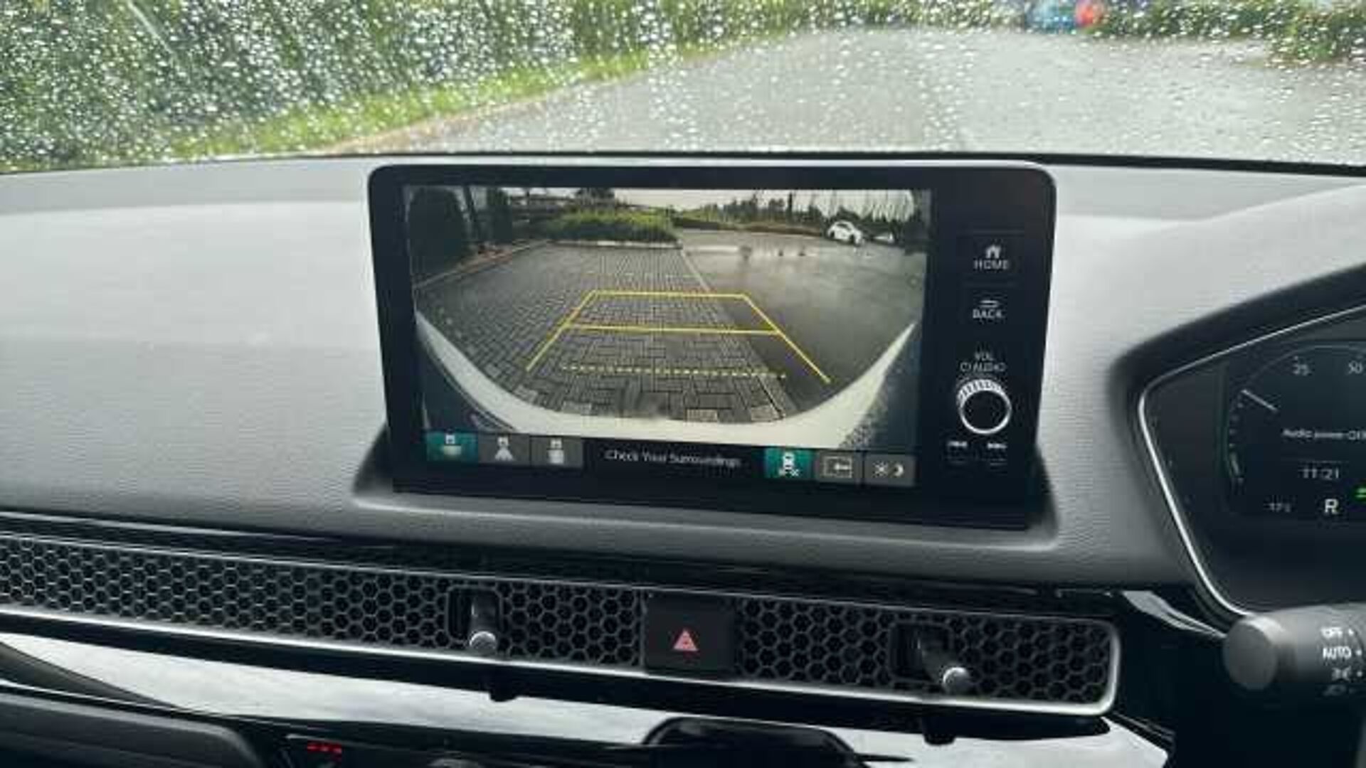 Honda Civic Hybrid 2.0 eHEV Advance 5dr CVT 