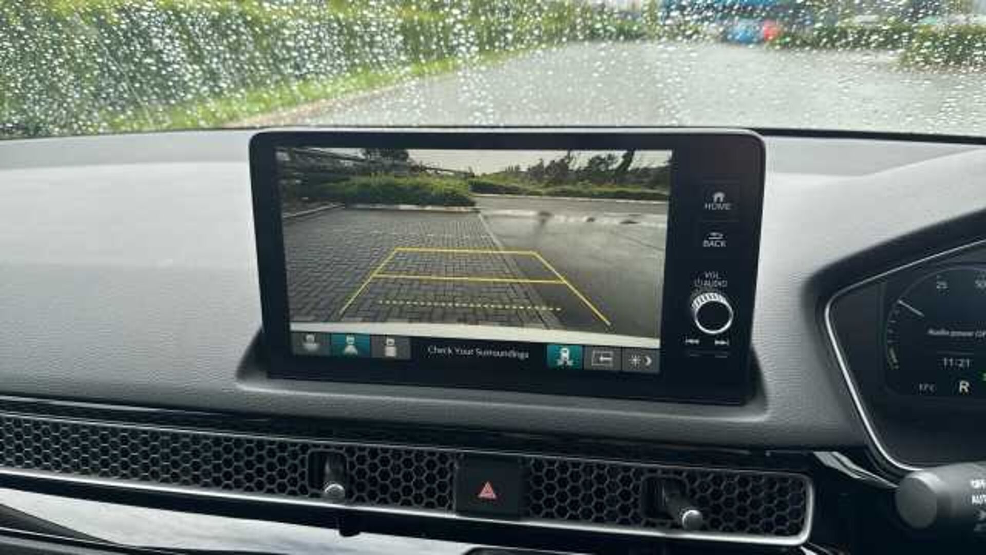 Honda Civic Hybrid 2.0 eHEV Advance 5dr CVT 