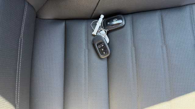 Honda CR-V Hybrid 2.0 eHEV Elegance 5dr eCVT 