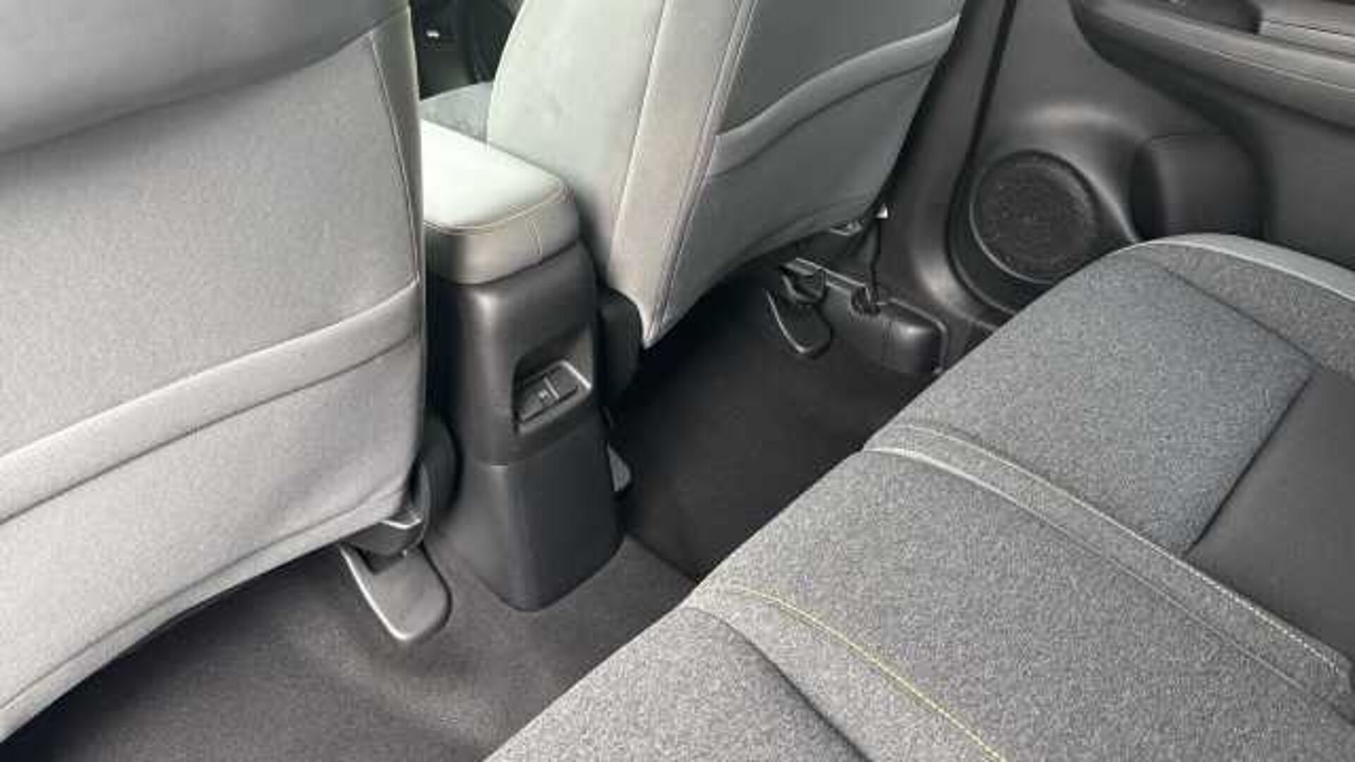 Honda Jazz Hybrid 1.5 i-MMD Hybrid Advance Sport 5dr eCVT 