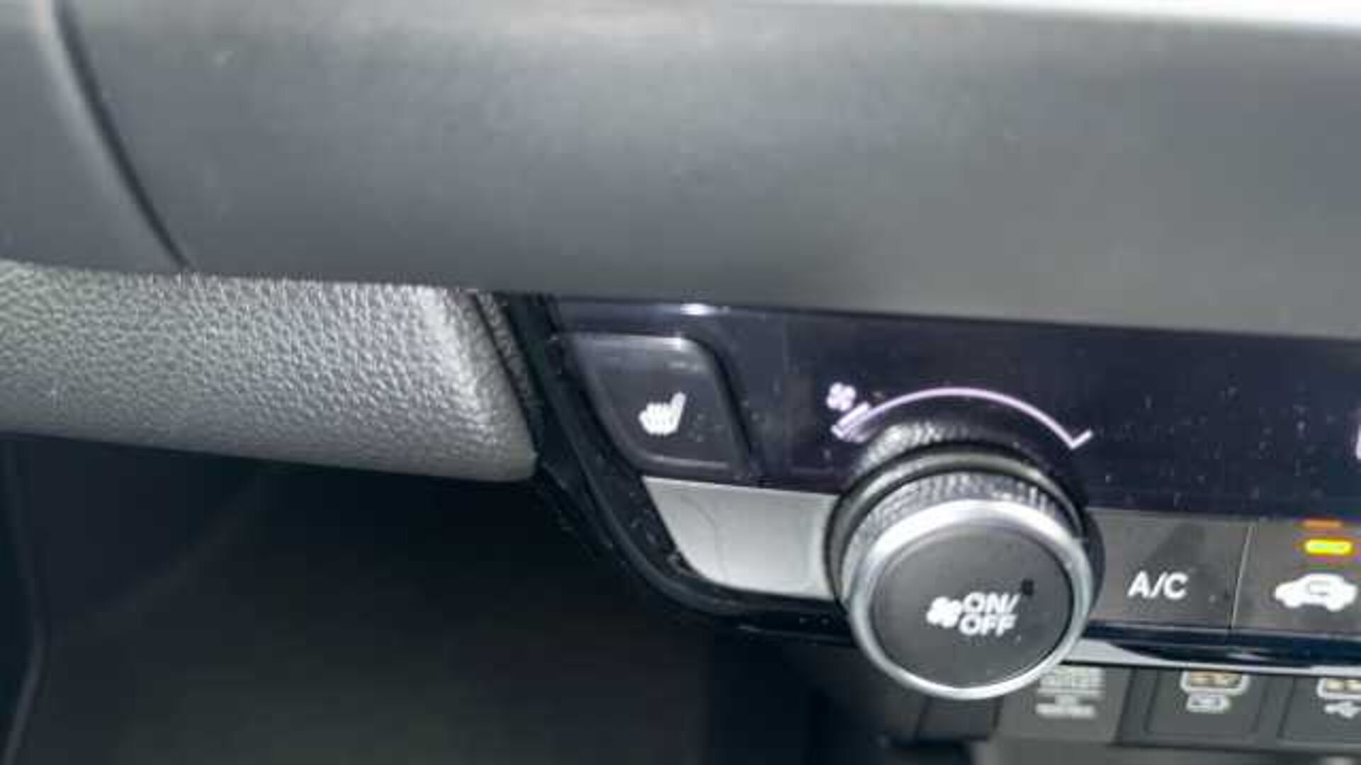Honda Jazz Hybrid 1.5 i-MMD Hybrid Advance 5dr eCVT 
