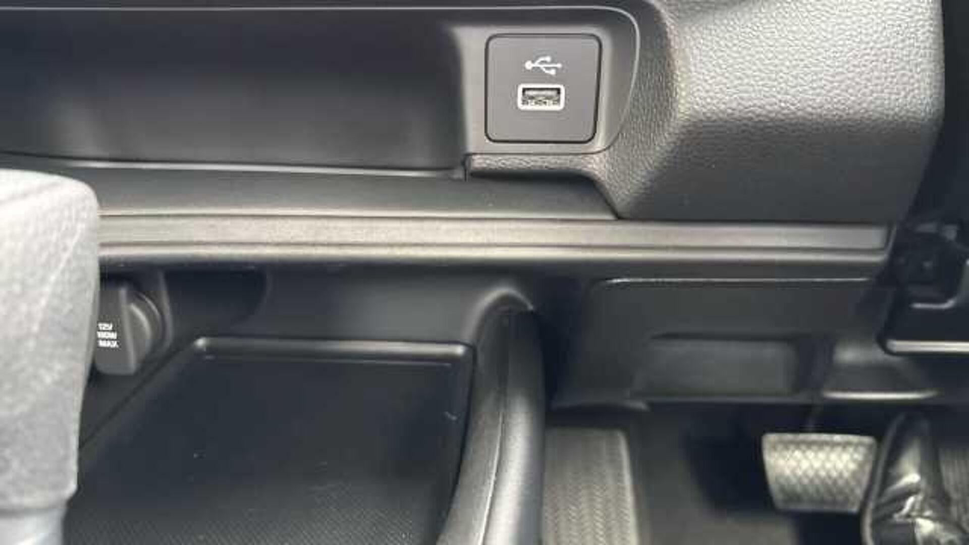 Honda HR-V 1.5 eHEV Elegance 5dr CVT 
