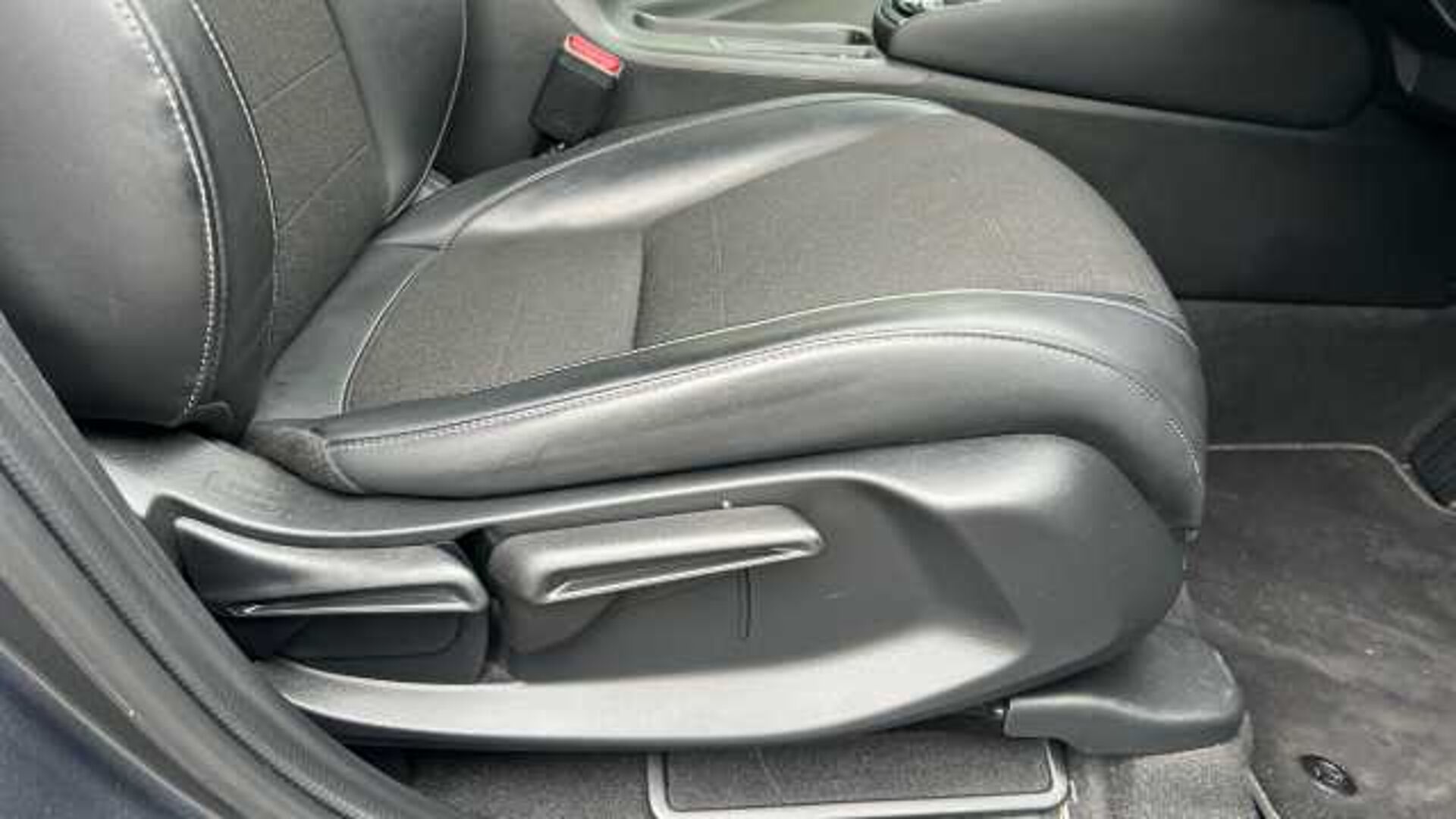 Honda HR-V 1.5 eHEV Advance 5dr CVT 