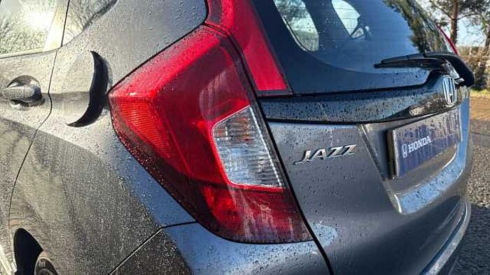 Honda Jazz 1.5 i-VTEC Sport 5dr Navi CVT 