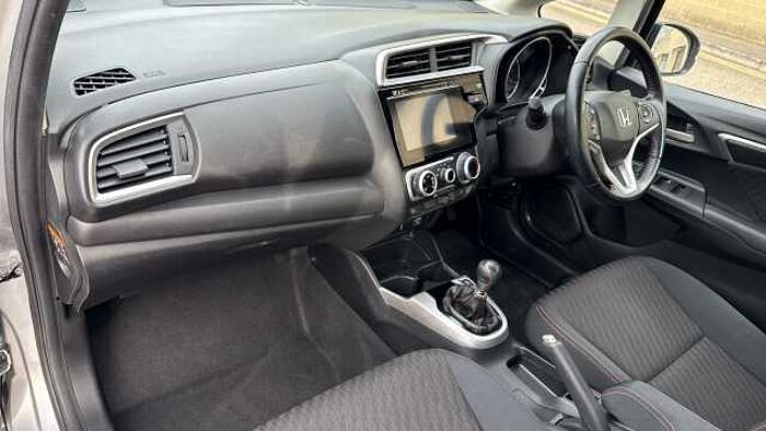 Honda Jazz 1.5 i-VTEC Sport 5dr 