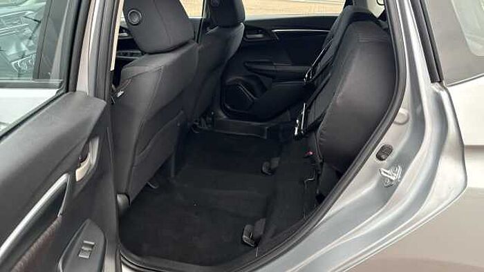 Honda Jazz 1.5 i-VTEC Sport 5dr CVT 