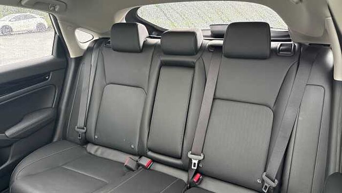 Honda Civic Hybrid 2.0 eHEV Advance 5dr CVT 