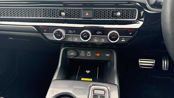 Honda Civic Hybrid 2.0 eHEV Advance 5dr CVT 