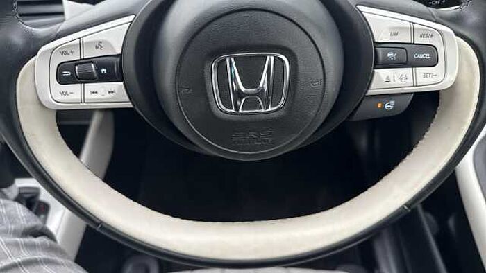 Honda Jazz Hybrid 1.5 i-MMD Hybrid EX 5dr eCVT 