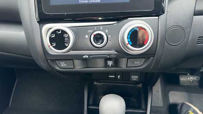 Honda Jazz 1.3 SE 5dr CVT 