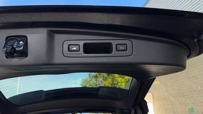 Honda CR-V Hybrid 2.0 eHEV Elegance 5dr eCVT 
