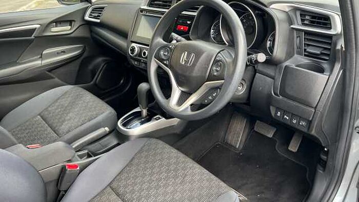 Honda Jazz 1.3 SE 5dr CVT 