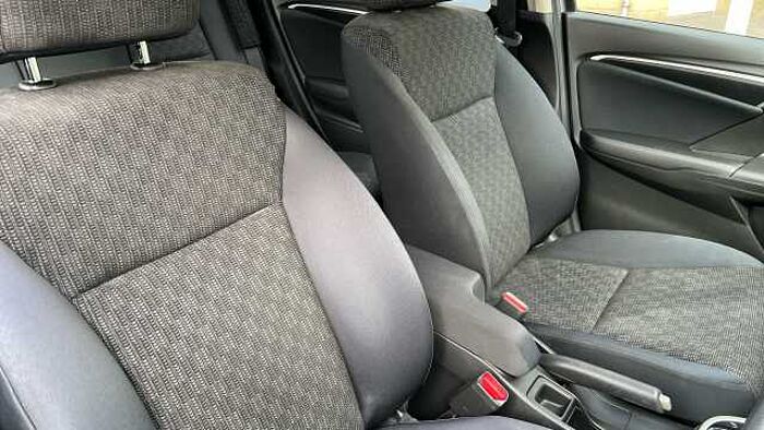 Honda Jazz 1.3 SE 5dr CVT 